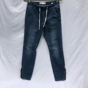 Jean Joggers
